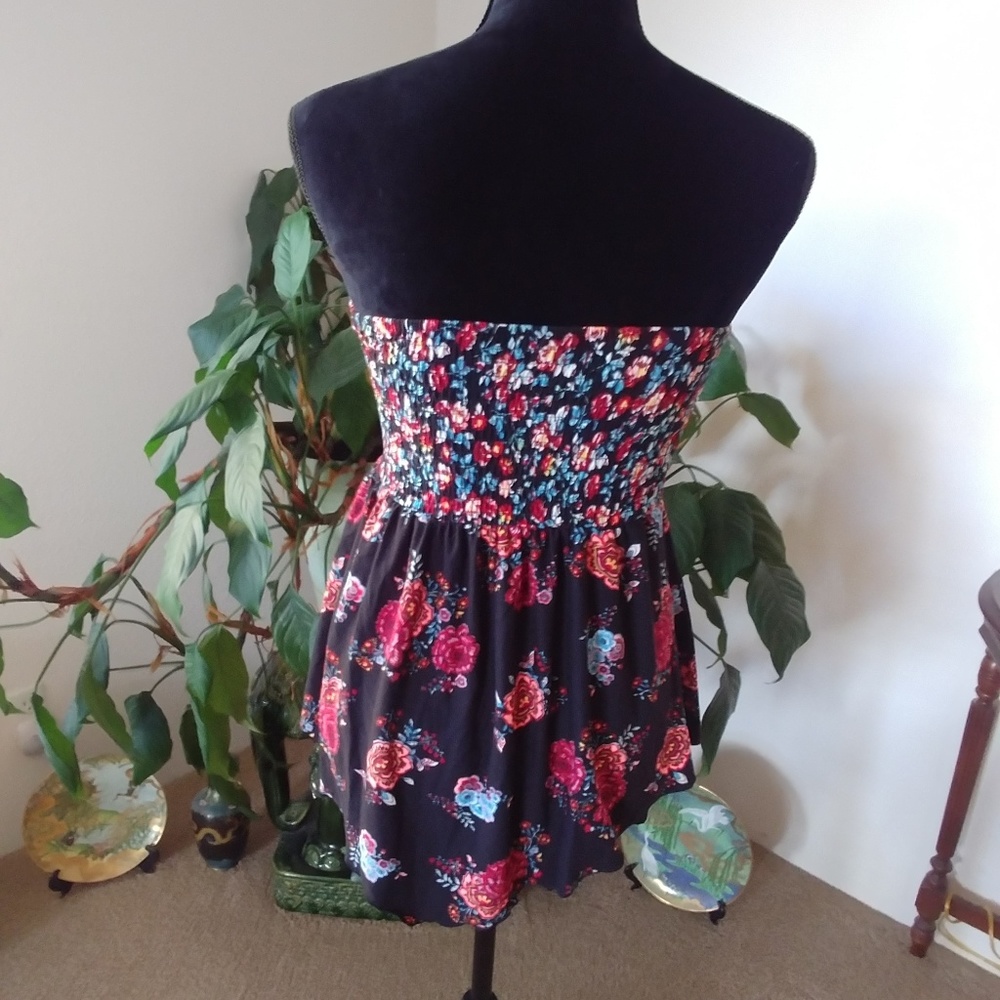 Multi colored Tube-Top - Picture 2 of 4